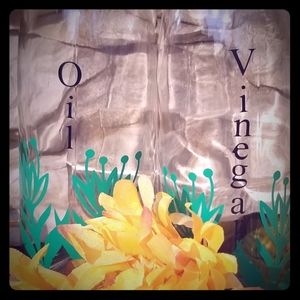 Oil & vinegar bottles